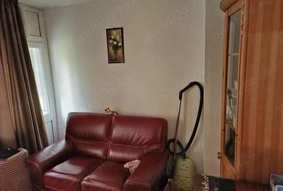 Garsoniera recompartimentata in 2 camere, Centru Campulung - 1