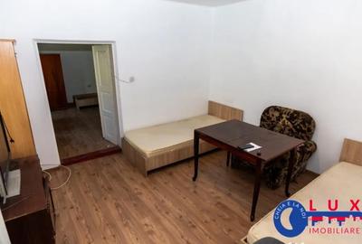 Casă cu 3 camere cu Canalizare în Central - 11