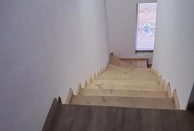 Casă cu 3 camere cu Teren 130 Mp în Glina - 4