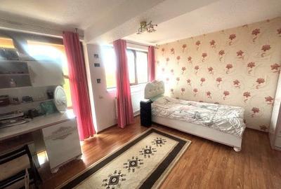 Casă cu 5 camere cu Teren 382 Mp în Central - 17