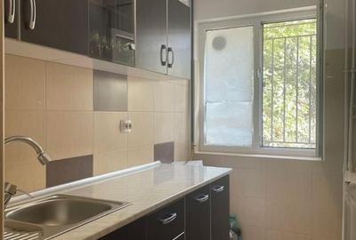 Apartament 2 camere zona Km 4 5 - 5