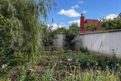 Casă cu 4 camere cu Teren 500 Mp în Central - 11