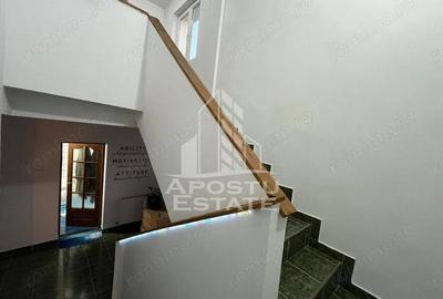 Casa individuala, 6 camere, 3 bai, garaj,acces auto, teren de 411 - 1