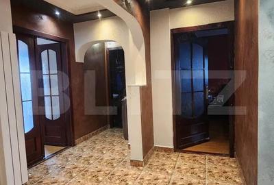 Apartament cu 4 camere decomandat în Central - 2