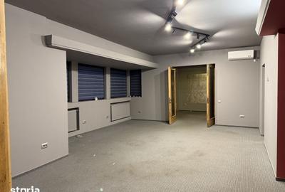 Apartament cu 3 camere în Piața Centrală - 12