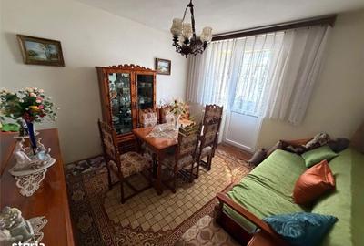 Apartament cu 3 camere decomandat în Central - 9