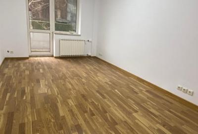 SE VINDE APARTAMENT DECOMANDAT 10 CAMERE LUX 456 MP UTILI IN ZONA AVIATORILOR - 13
