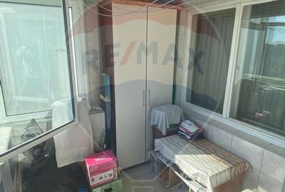 DE VANZARE Apartament cu 2 camere in zona Titan - 27