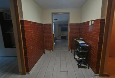 Casă cu 5 camere cu Teren 744 Mp în Brătășanca - 13