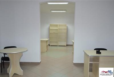 Casa si Spatiu Comercial de Zona Semicentrala - 11