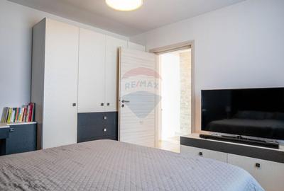 Vanzare - vila 4 camere de complet mobilata, str. Caisului - Dobroesti - 14