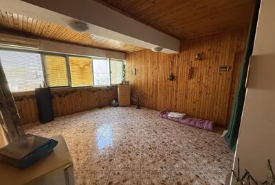 Casă cu 13 camere cu Canalizare în Cățelu - 7