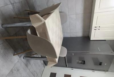 Apartament cu 4 camere semidecomandat în Central - 4