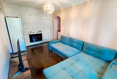 Apartament cu 2 camere decomandat în Micro 20 - 2