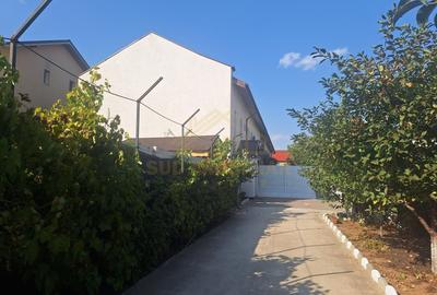 Casă cu 4 camere cu Canalizare în Central - 23