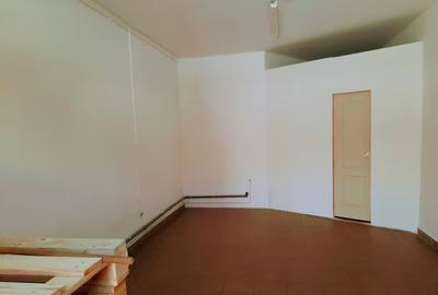 Full Shopping Center Deva, spatii comerciale de inchiriat - 15