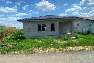 Casă individuală 3 camere plus tereasa zona sintesti - 6