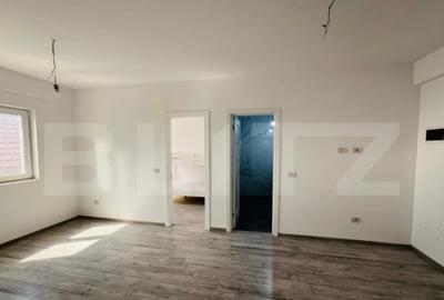 Apartament cu 4 camere semidecomandat în Rădăuți