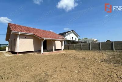 Casa individuala cu 4 camere, 130 mp utili - zona Ghiroda - 1