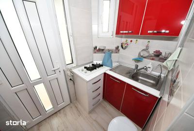 Apartament cu 3 camere decomandat în Central - 1