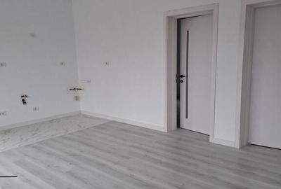 Apartament cu 3 camere decomandat în Nord