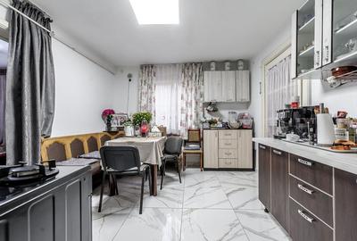 Șansă pentru familie mare apartament la casă, cu teren, Bujac. - 1