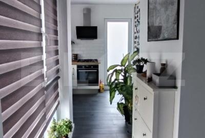 Apartament cu 3 camere semidecomandat, mobilat în Florești - 9