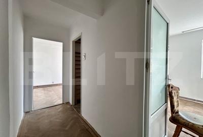 Apartament cu 3 camere, 63 mp, zona Vest - 8