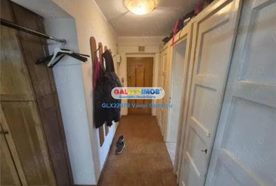 Apartament 2 camere, decomandat, bloc rusesc, Basarabia - 1