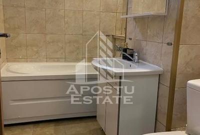 Apartament cu 3 camere semidecomandat, mobilat în Circumvalațiunii - 10