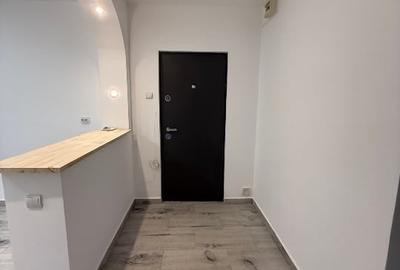 Apartament cu 3 camere decomandat în Tei - 1