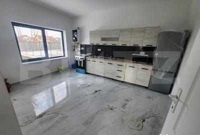 Casă cu 3 camere cu Teren 700 Mp în Central