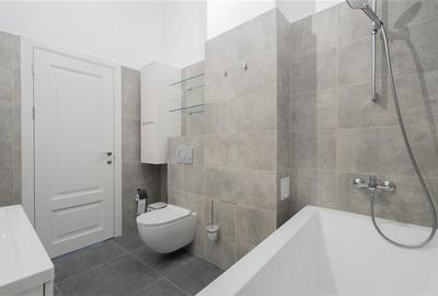Penthouse cu 3 camere decomandat în Copou - 19