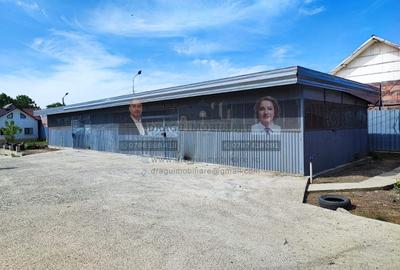 Spațiu industrial, de 200 mp, în Est