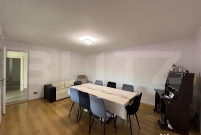 Casă cu 6 camere cu Teren 2500 Mp în Central - 10