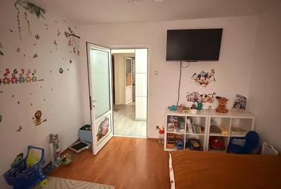 Apartament cu 3 camere decomandat în Aradul Nou - 3