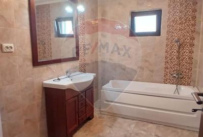 Casa individuala spatioasa cu 5 camere de vanzare in Corbeanca - 15