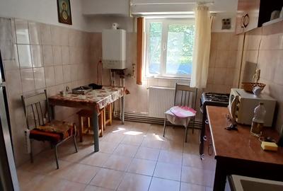 Apartament cu 3 camere decomandat în Faleza Nord - 5