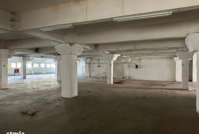 Spațiu comercial, de 2,600 mp, în Central - 3