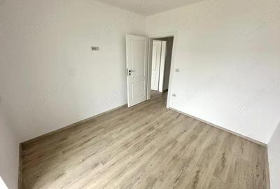 Casă cu Teren 320 Mp în Cetate - 9