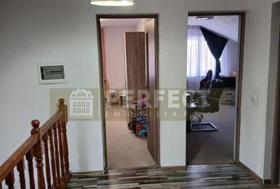 Casă cu 5 camere cu Teren 470 Mp în Blejoi - 14