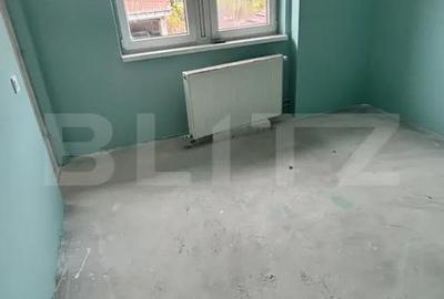 Casă cu 4 camere cu Teren 4000 Mp în Central - 12