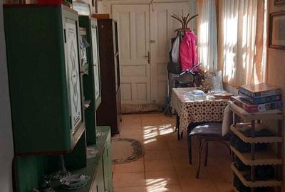 Casă cu 4 camere cu Teren 150 Mp în Gurahonț - 2