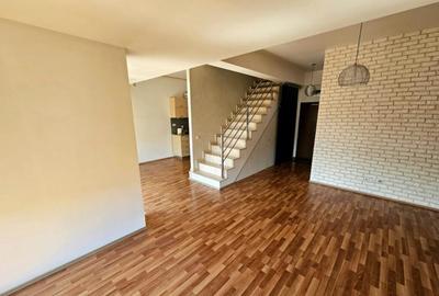 Penthouse, 3 camere in Otopeni, zona Ferme.