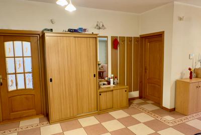 Vila individuala P+1+M cu deschidere la Lacul Snagov, piscina, sauna, ponton - 11