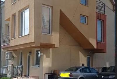 Apartament cu 4 camere decomandat în Sânmartin - 3
