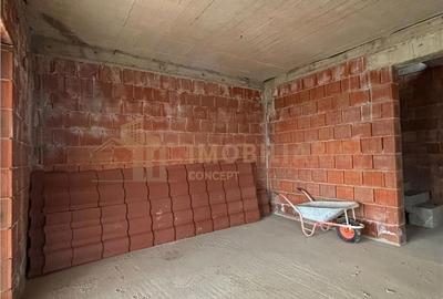 Casa individuala la rosu - 3