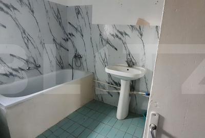 Casă cu 3 camere cu Teren 3000 Mp în Doba - 7
