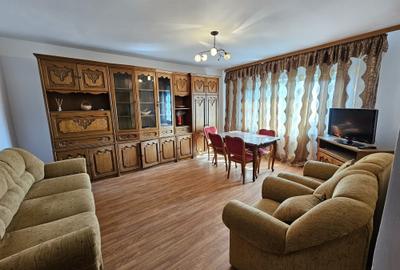Apartament cu 3 camere decomandat în 13 Septembrie - 8