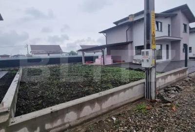 Casă cu 5 camere cu Teren 400 Mp în Central - 3